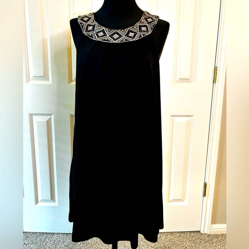 Dotti Grecian neckline vintage lined beaded dress. Size L.